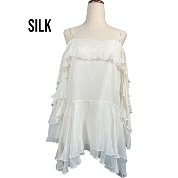 NWT Alice + Olivia Lexia Lyrd Cold-shoulder Ruffled Chiffon Blouse Off White M - Picture 2 of 9